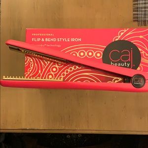 Caj Beauty Flip & Bend Style Iron Titanium Plates